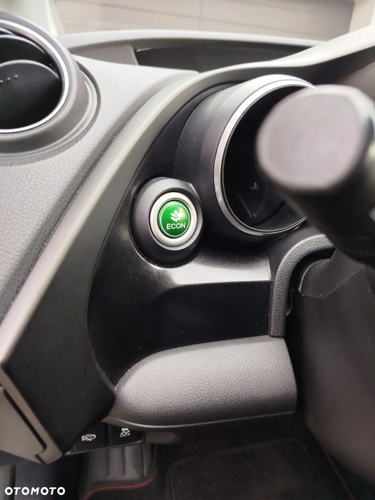 Honda Civic 1.8 i-VTEC Sport - 3