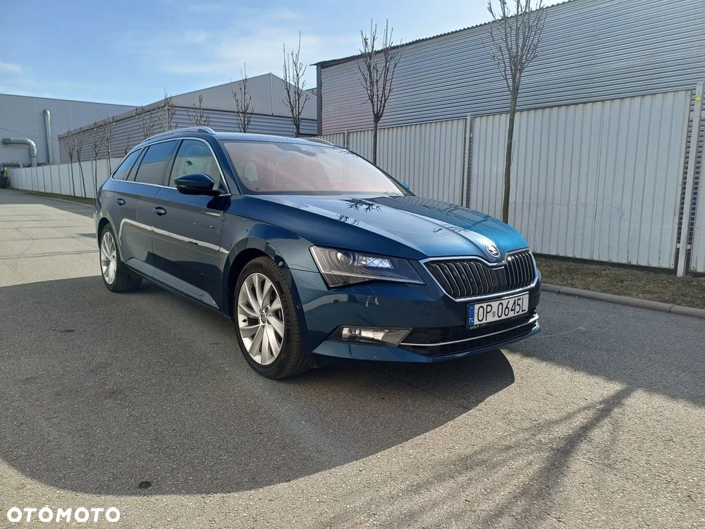 Skoda Superb 2.0 TDI Style DSG - 8
