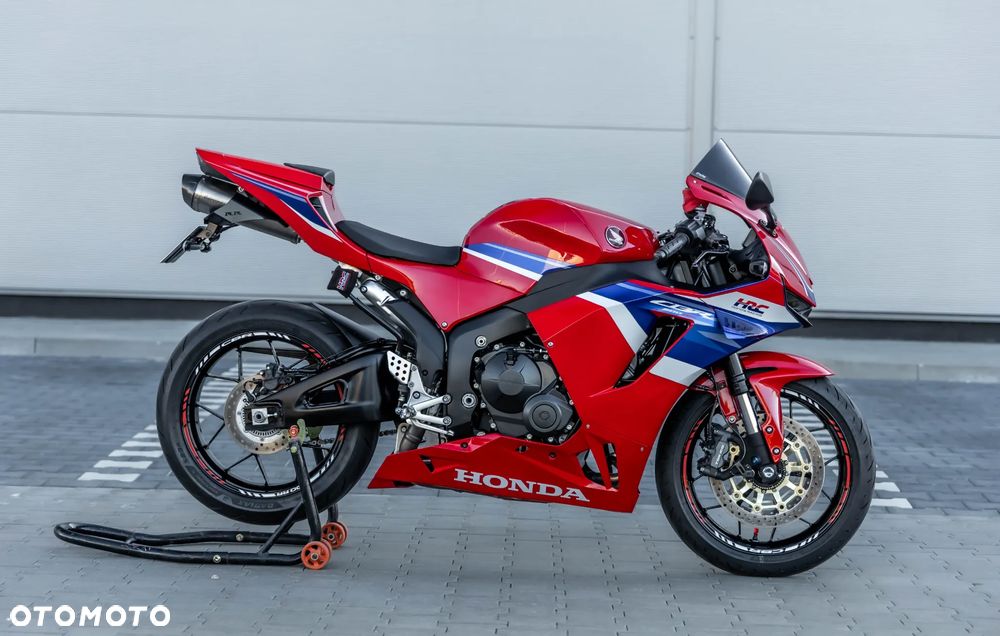 Honda CBR - 12