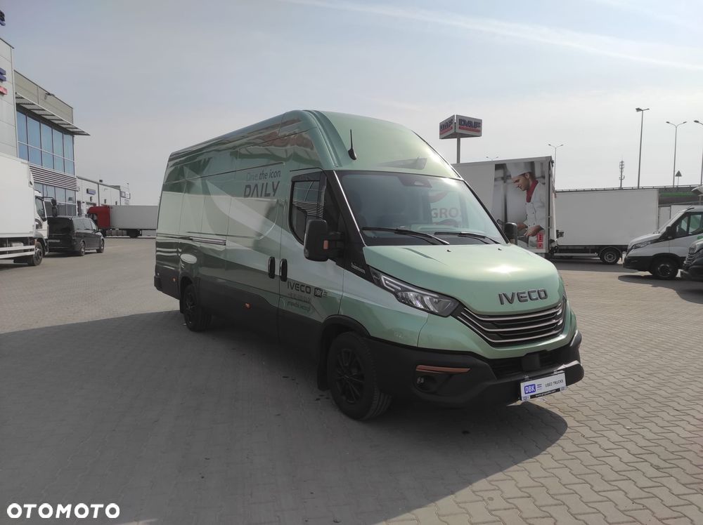Iveco Daily 35S16 - 3