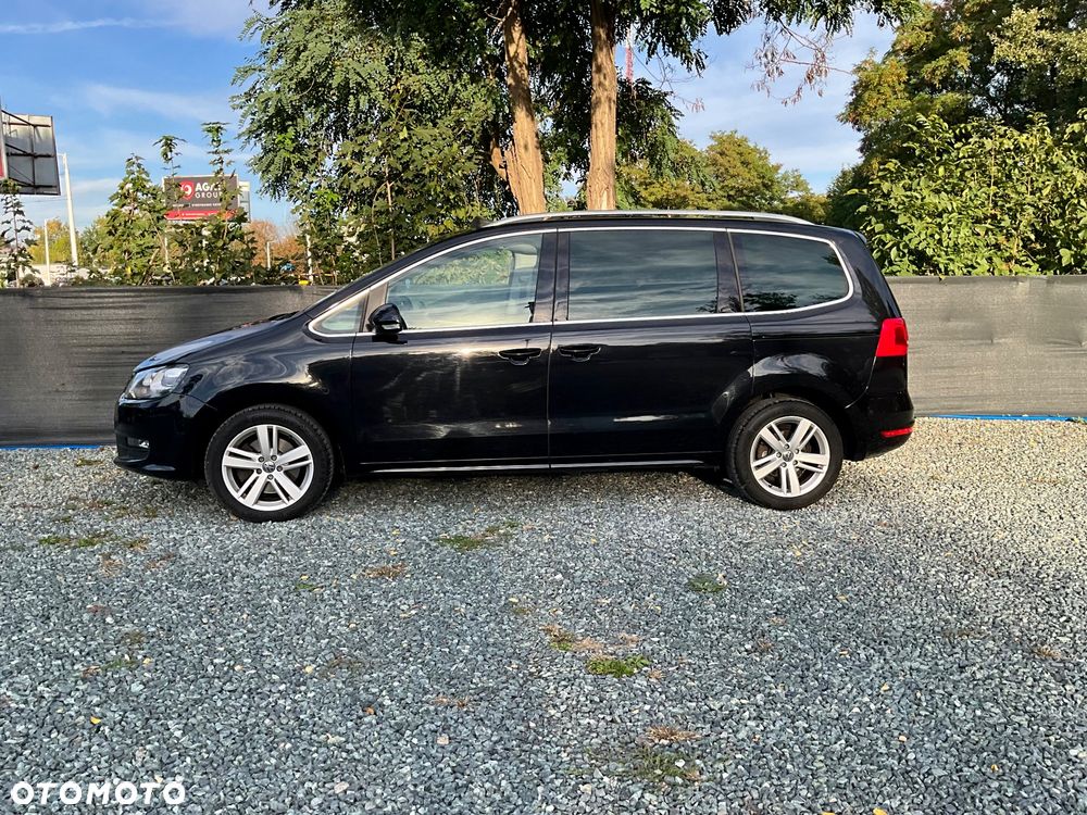 Volkswagen Sharan 2.0 TDI DSG BlueMotion Technology Highline - 4