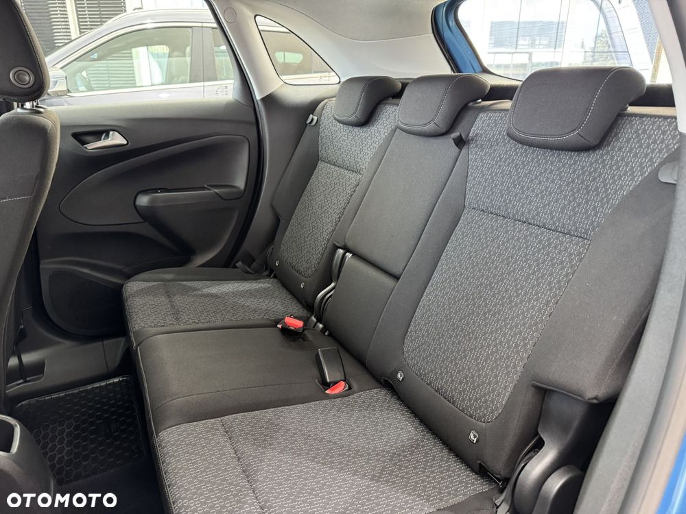 Opel Crossland X - 13