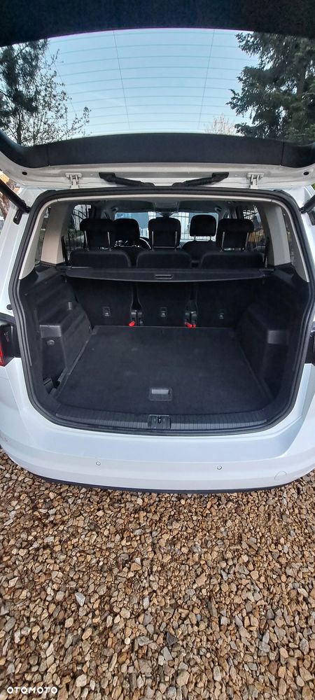 Volkswagen Touran 2.0 TDI BMT Highline DSG - 8