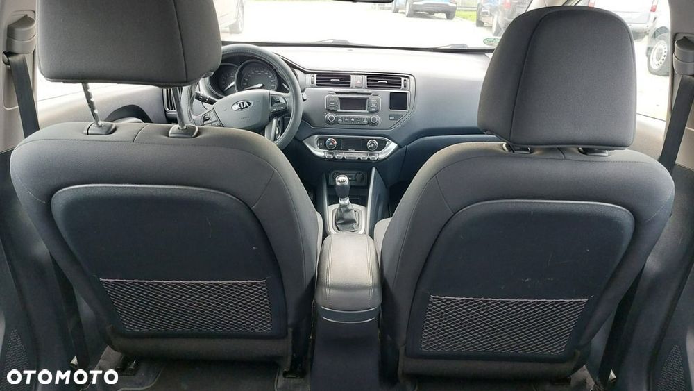 Kia Rio 1.4 CRDI Spirit - 11