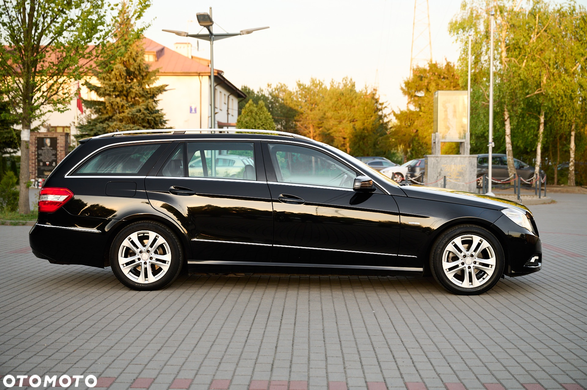 Mercedes-Benz Klasa E 200 BlueTEC 7G-TRONIC Avantgarde - 15