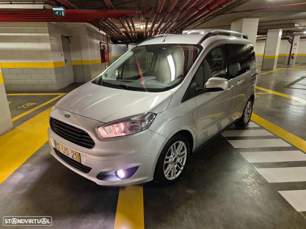 Ford Tourneo Courier 1.0 EcoBoost Titanium - 1