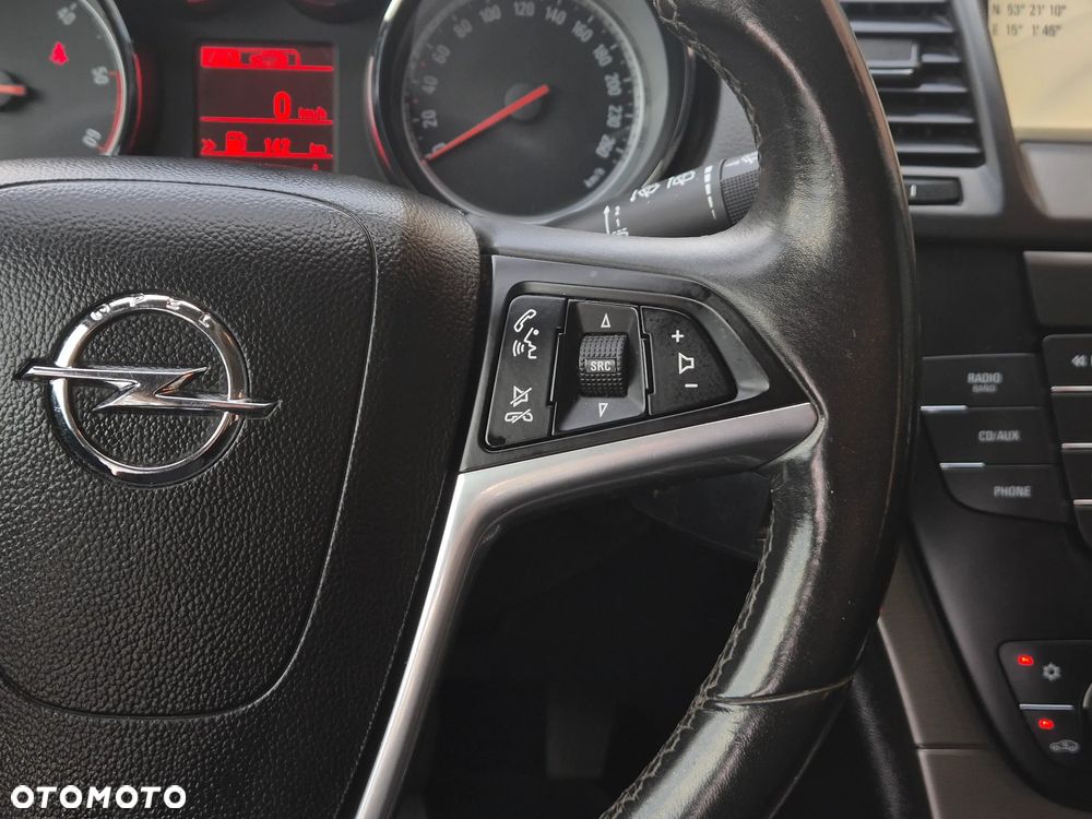 Opel Insignia - 28