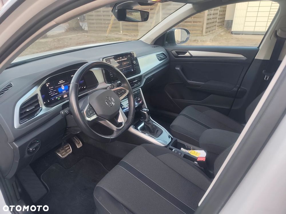 Volkswagen T-Roc 1.5 TSI ACT OPF DSG IQ.DRIVE - 9