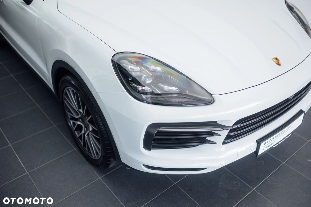 Porsche Cayenne Standard - 21