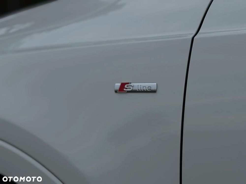 Audi Q3 2.0 TDI Quattro Design S tronic - 7