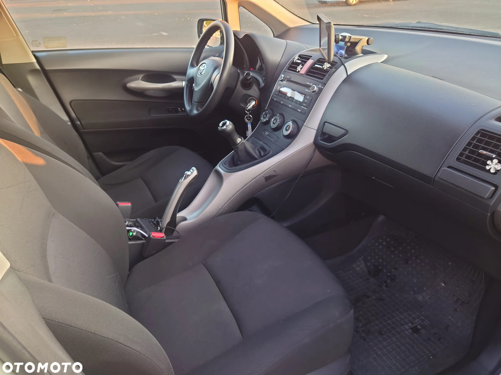 Toyota Auris 1.6 VVT-i Luna - 8