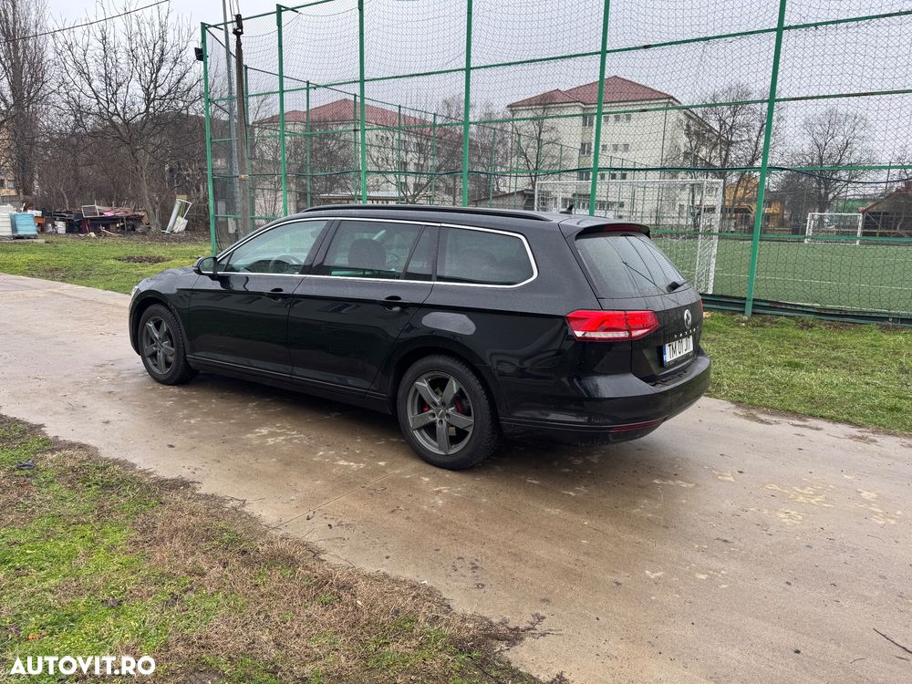 Volkswagen Passat 2.0 TDI DSG (BlueMotion Technology) Comfortline - 3