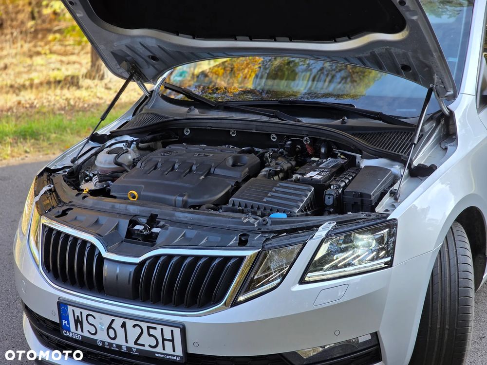 Skoda Octavia 2.0 TDI 4x4 Ambition DSG - 5