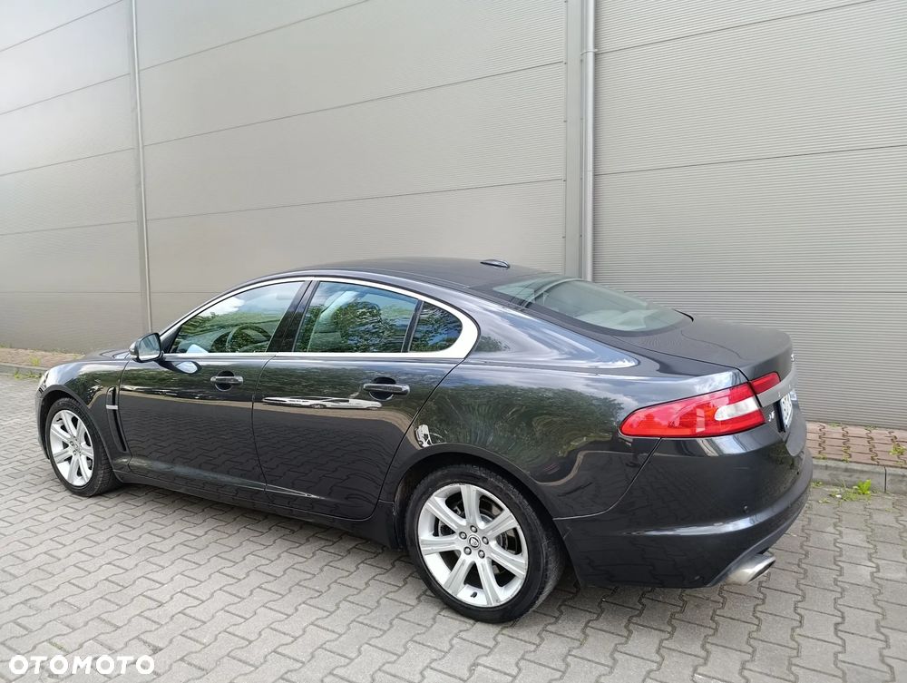 Jaguar XF 3.0 V6 S Premium Luxury - 22