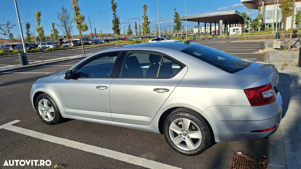 Skoda Octavia - 16