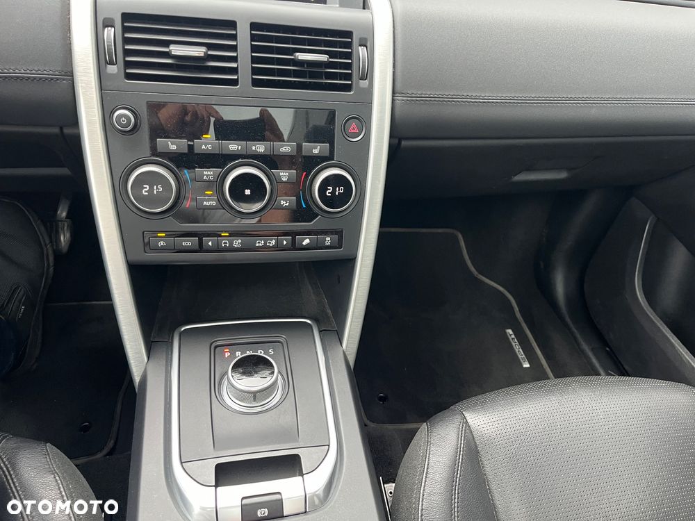Land Rover Discovery Sport 2.0 TD4 HSE - 18
