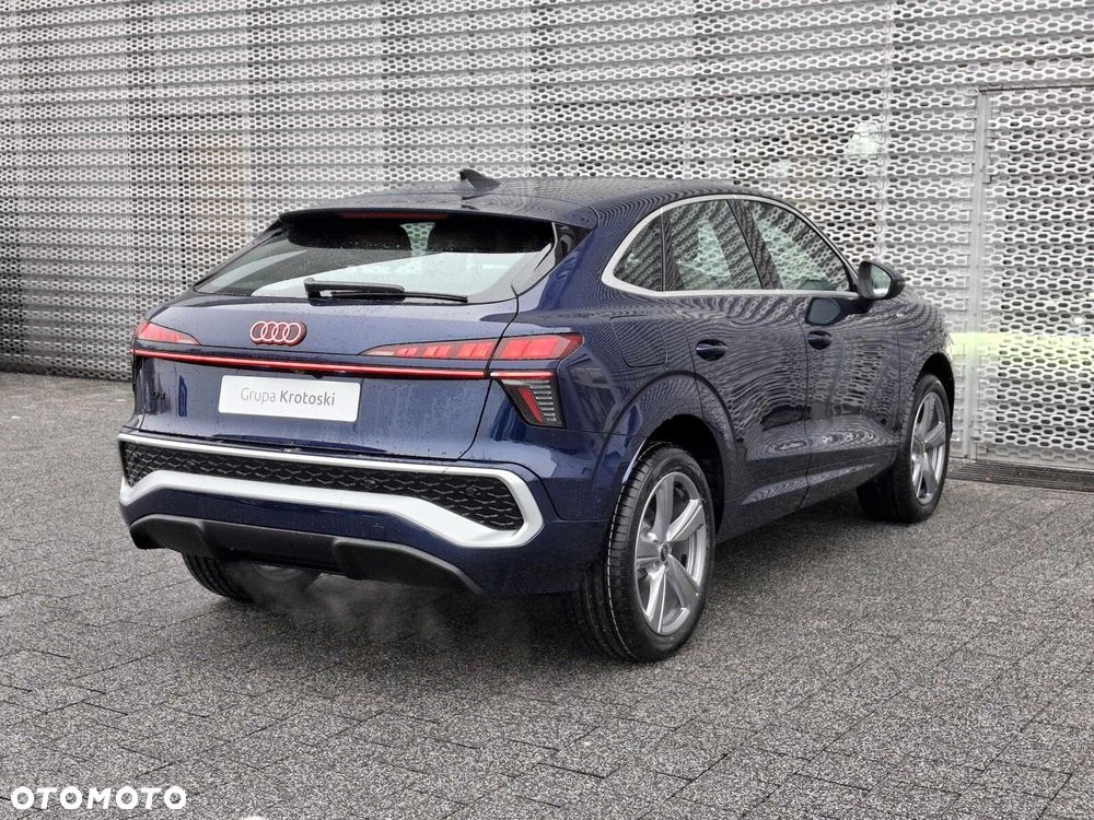 Audi Q3 Sportback - 7