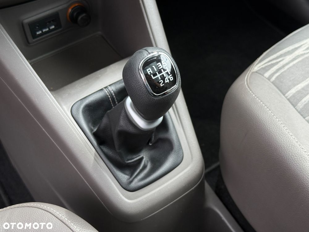 Kia Venga 1.6 CRDi 128 Fifa World Cup Edition - 19