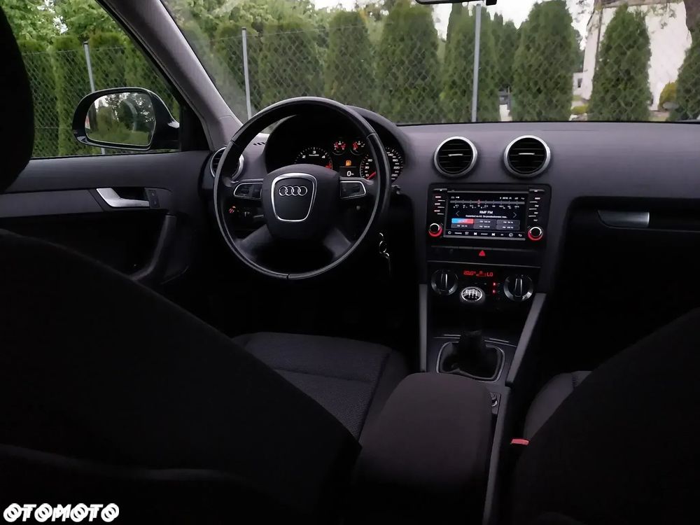 Audi A3 Sportback 2.0 TDI DPF S line Sportpaket plus - 5