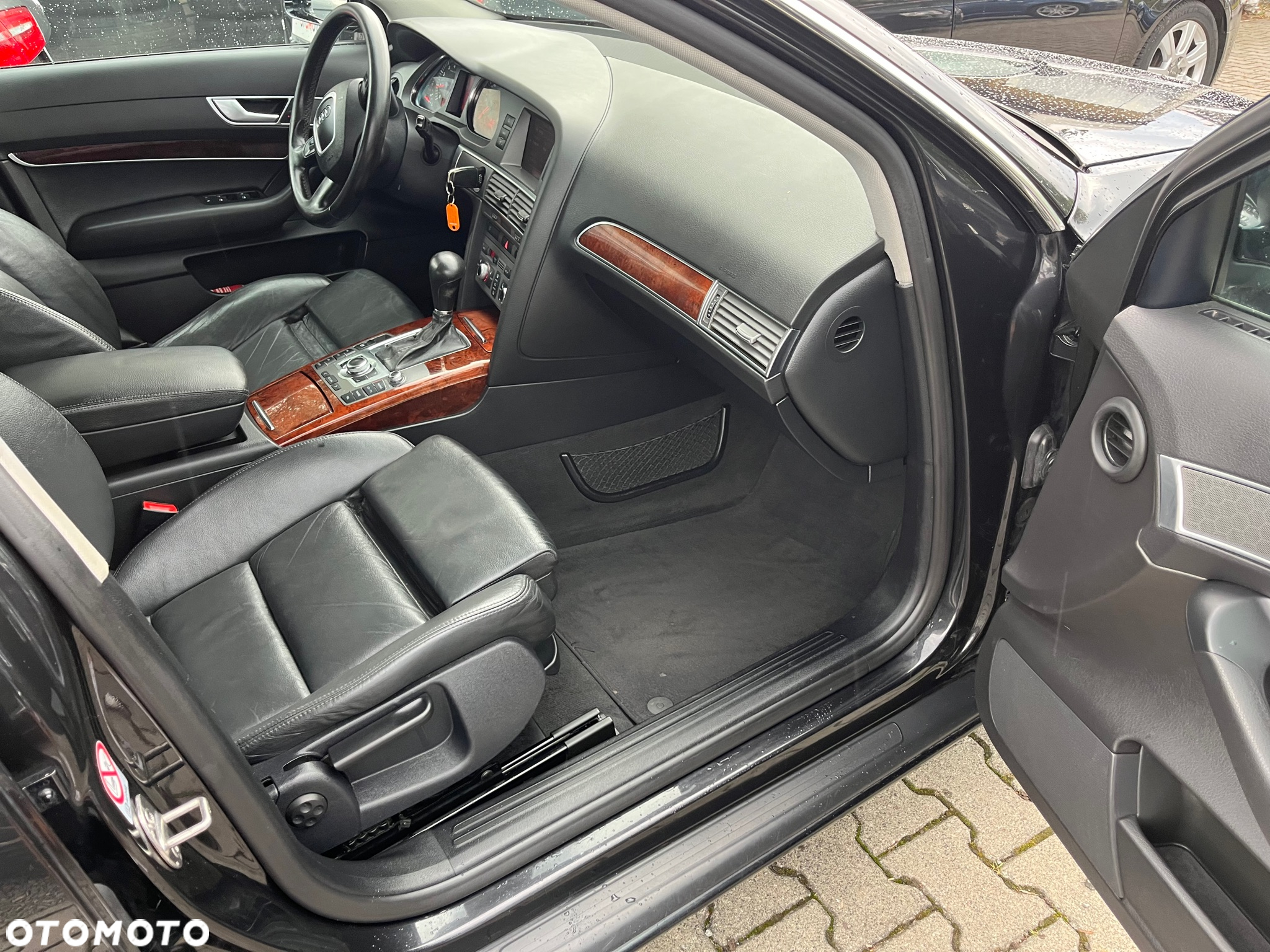 Audi A6 2.4 Multitronic - 25