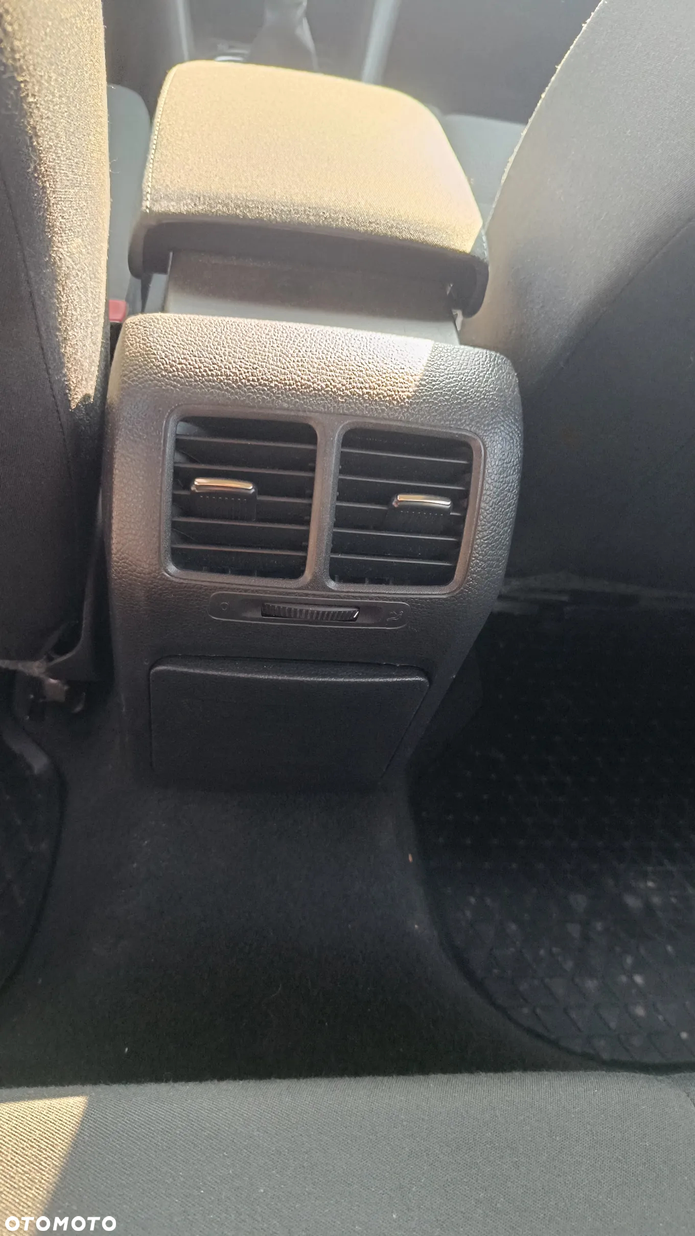 Volkswagen Golf 1.6 Edition - 10