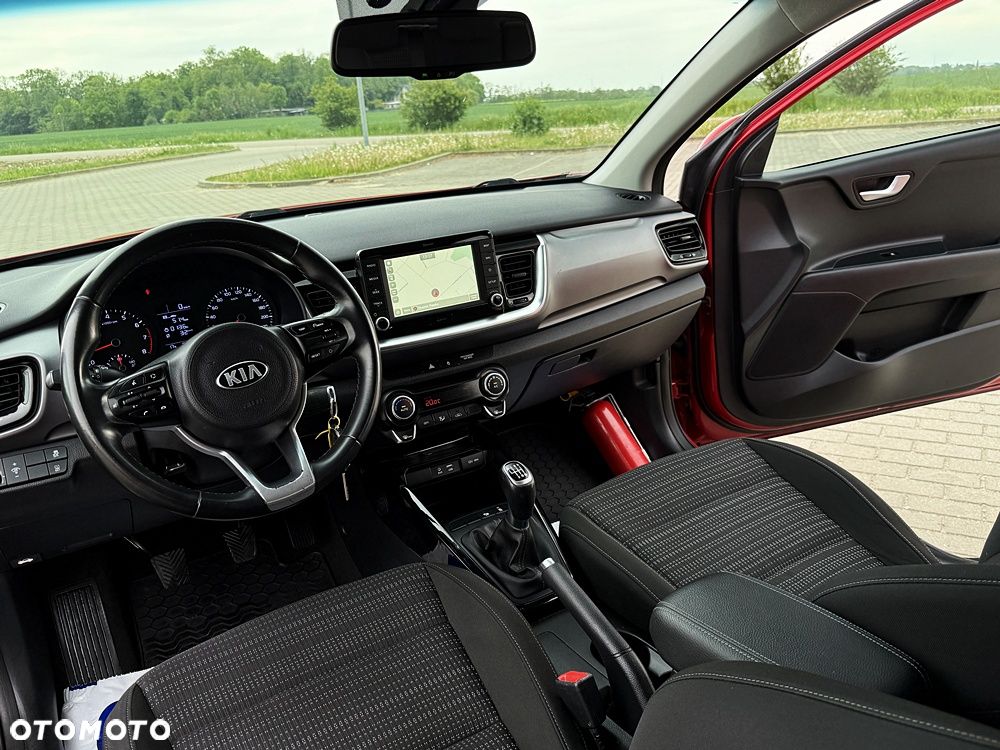 Kia Stonic 1.4 L - 5
