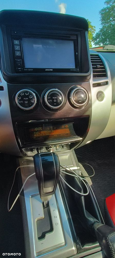 Mitsubishi Pajero 3.2 DID Instyle - 7