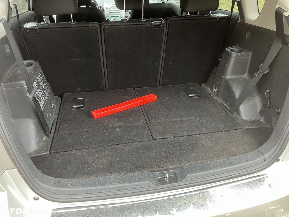 Toyota Corolla Verso 1.8 Gold - 10