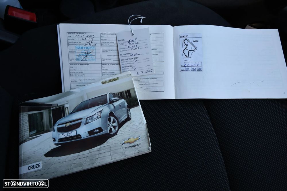 Chevrolet Cruze 1.6 LT - 29