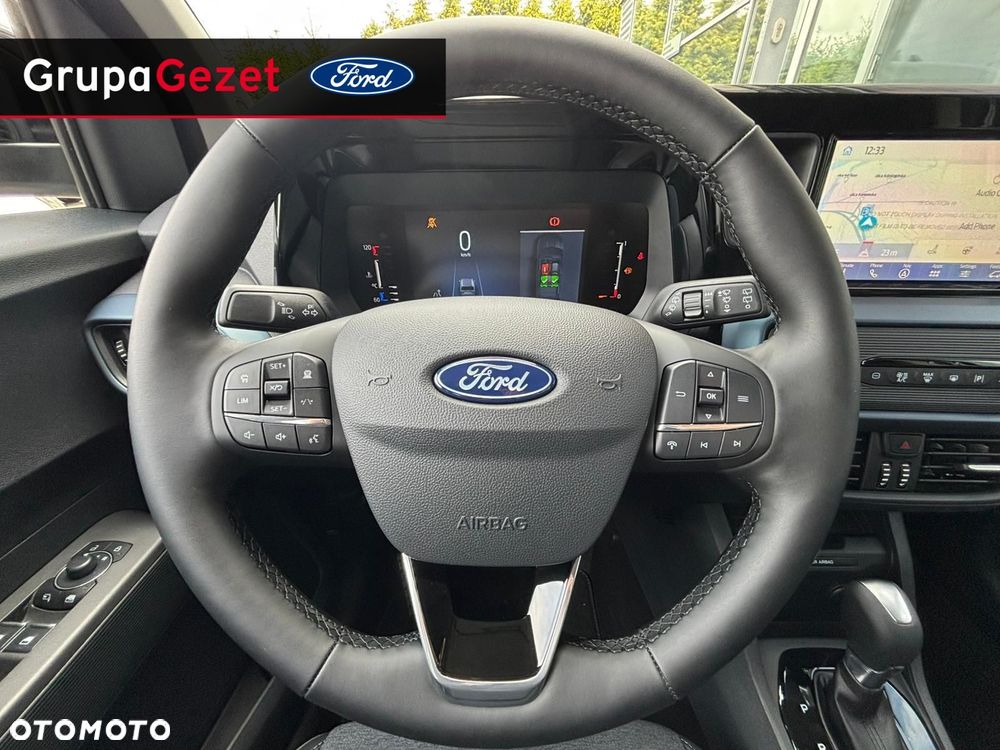 Ford Tourneo Courier - 11