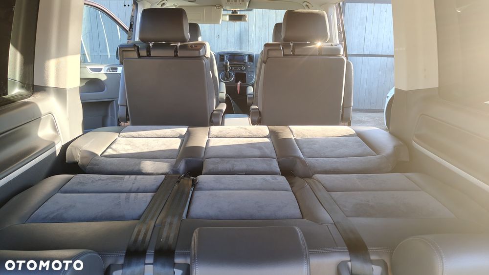 Volkswagen Multivan - 29