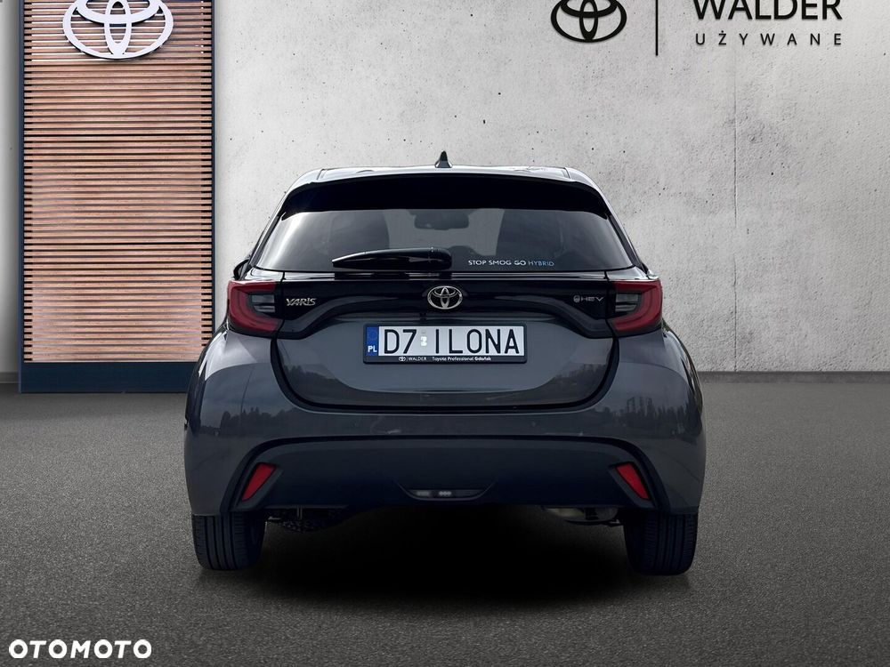 Toyota Yaris Hybrid 1.5 Style - 8