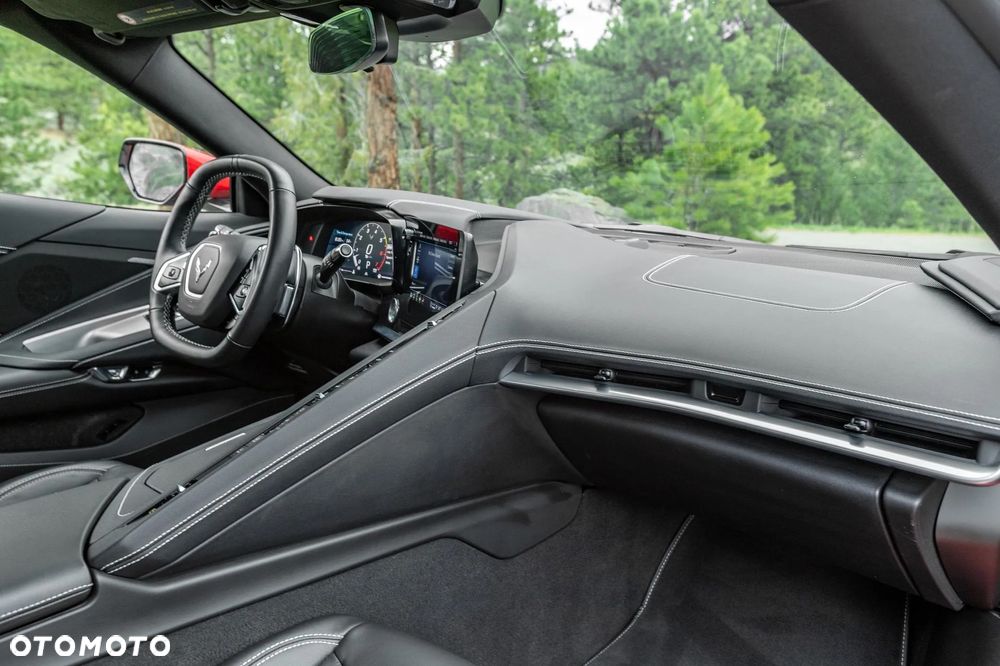 Chevrolet Corvette Stingray 2LT 6.2 V8 Automatik - 27