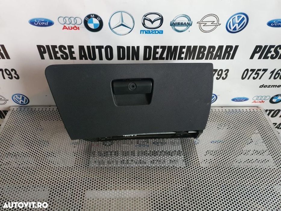 Torpedo Cutie Acte BMW Seria 3 E90 E91 Volan Stanga Germania Torpedo Cutie Acte BMW Seria 3 E90 E91 - 2