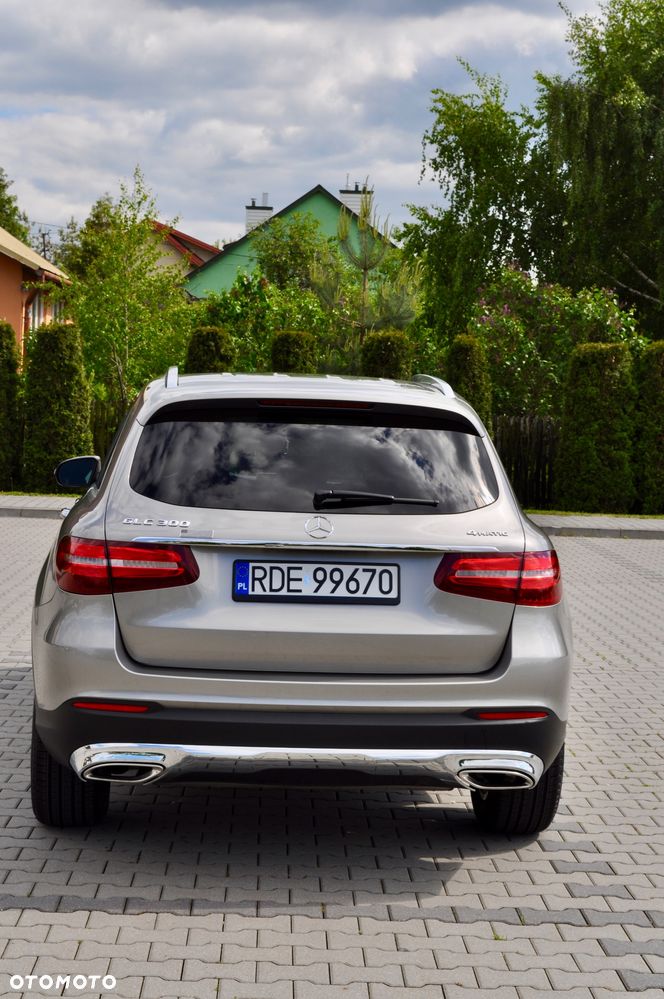 Mercedes-Benz GLC 300 4-Matic - 5