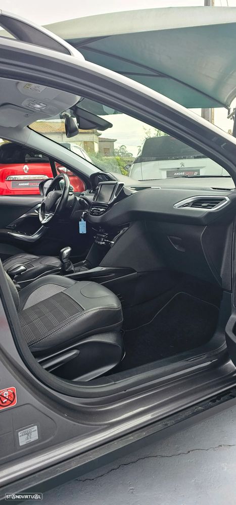 Peugeot 2008 PureTech 110 Stop&Start Allure - 12