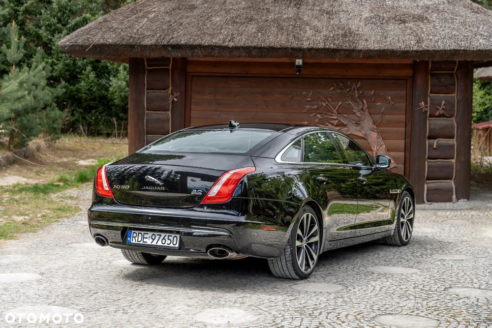Jaguar XJ 3.0 T AWD Portfolio - 5