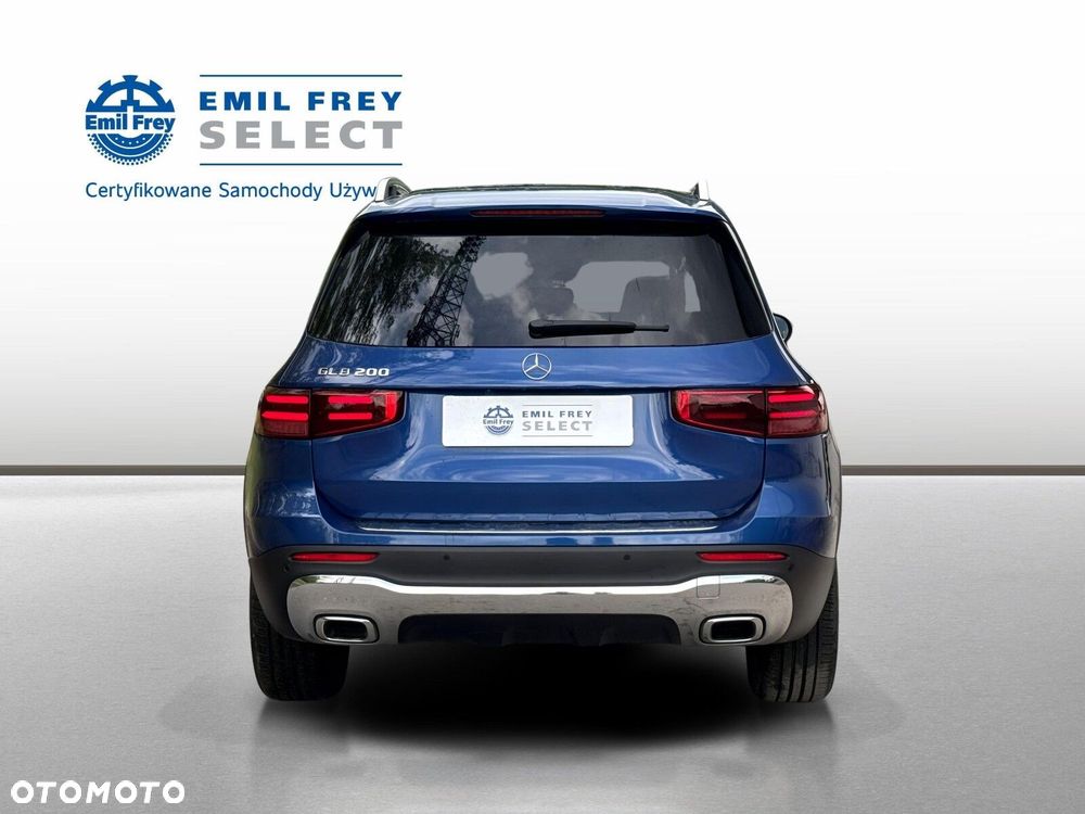 Mercedes-Benz Glb 2025 photo 4