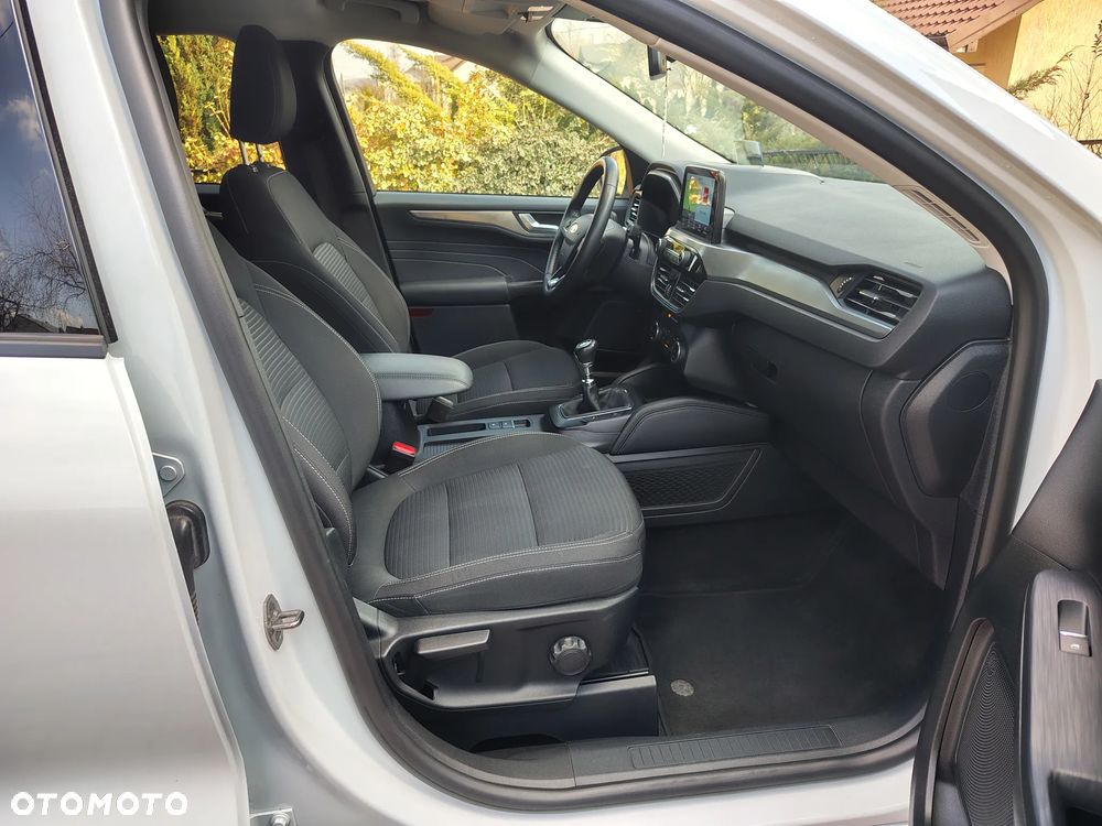 Ford Kuga 1.5 EcoBoost TITANIUM X - 24
