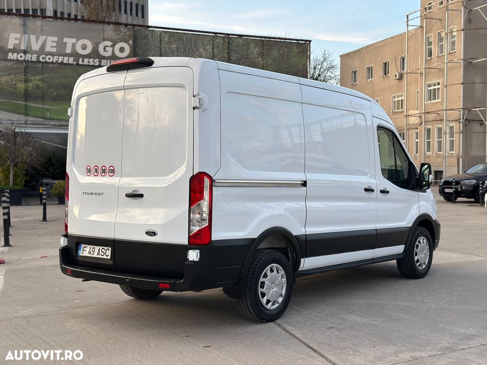 Ford Transit - 12