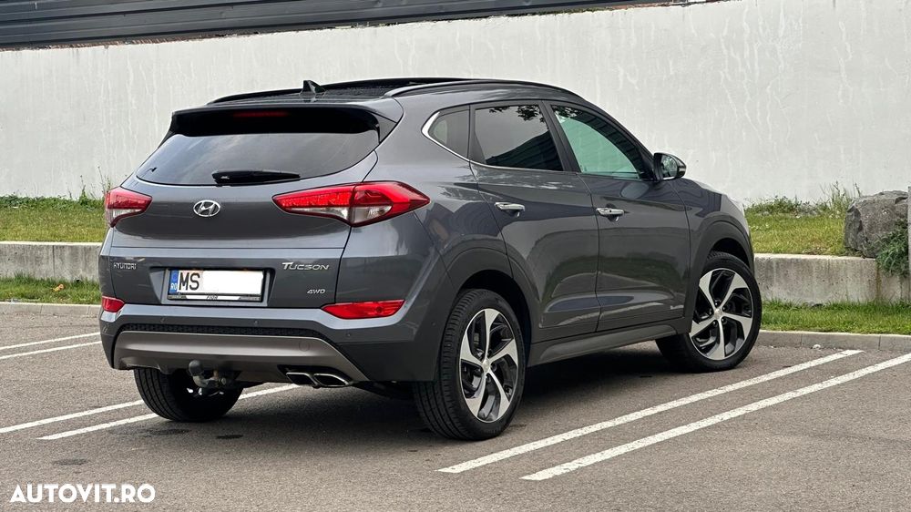 Hyundai Tucson - 4