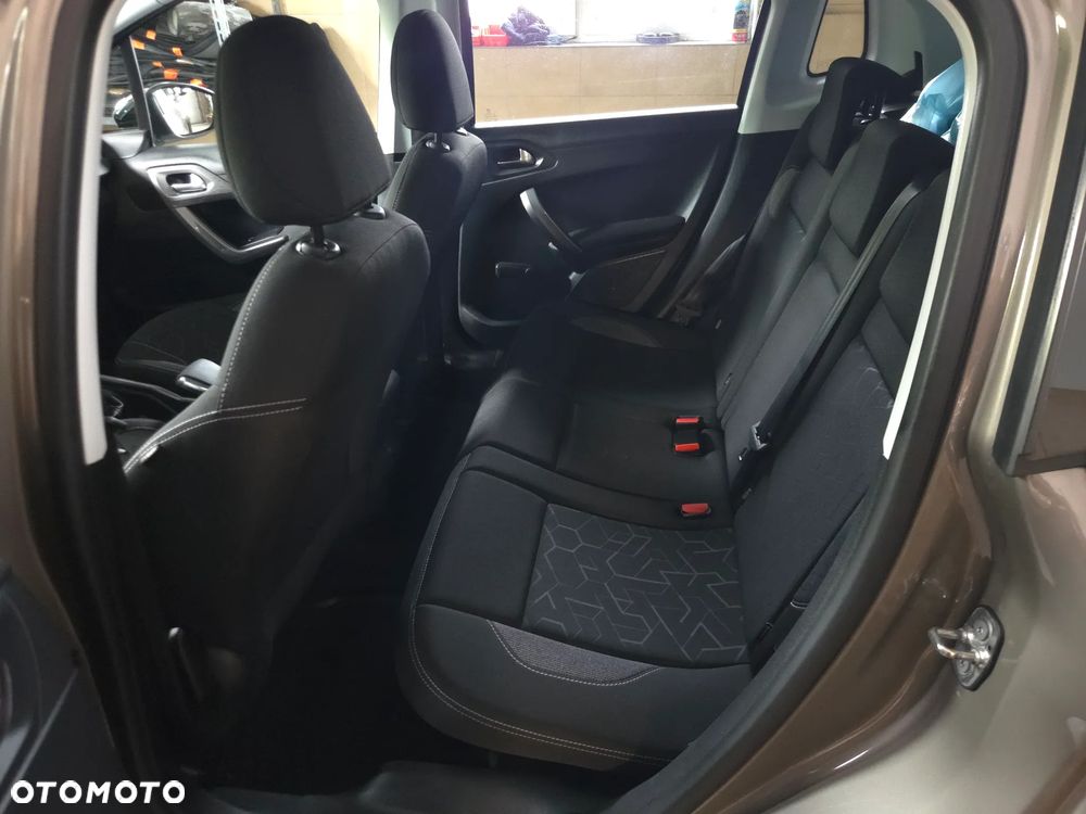 Peugeot 2008 82 VTI Active - 6