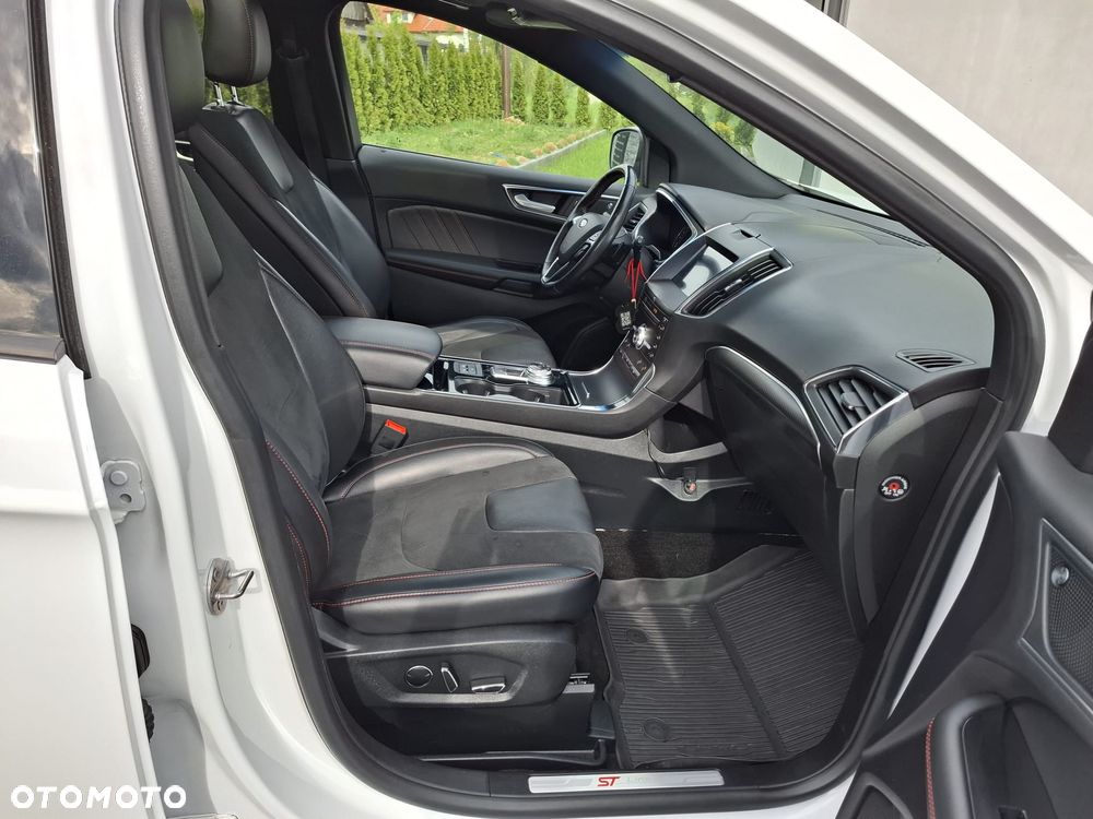 Ford Edge 2.0 EcoBlue Twin-Turbo 4WD ST-Line - 25