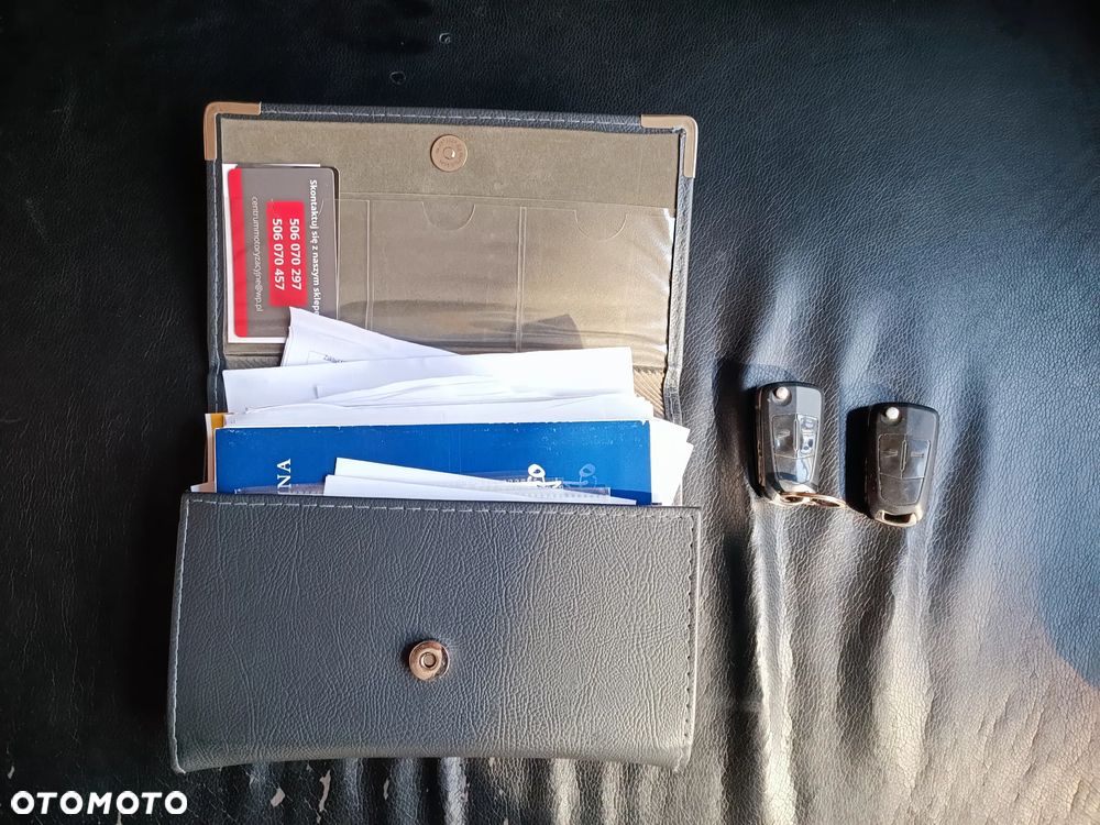 Opel Vectra 1.9 CDTI - 22