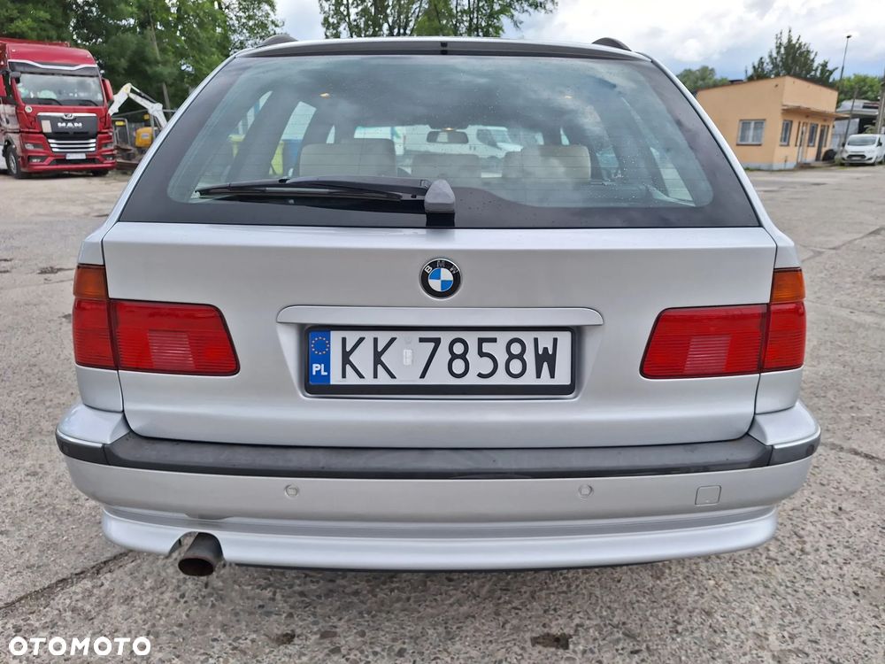 BMW Seria 5 - 13