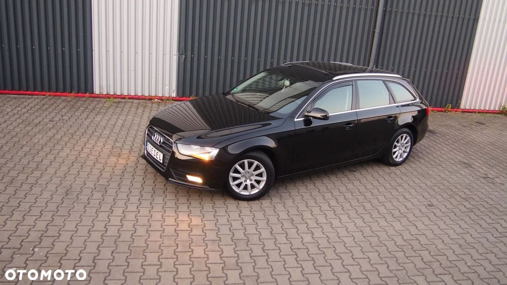Audi A4 Avant 2.0 TDI DPF Ambiente - 38