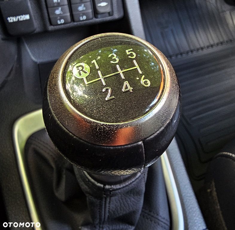 Toyota Auris 1.6 Prestige - 31