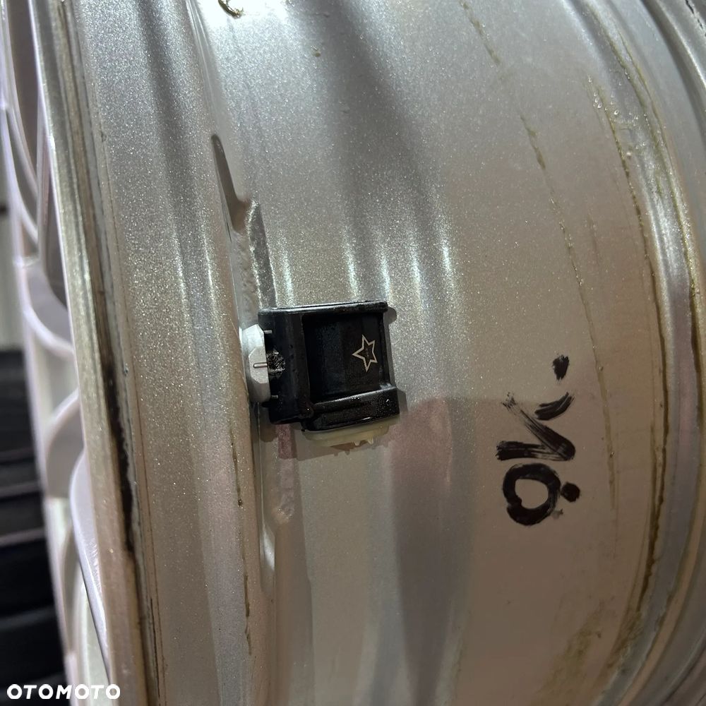 4 FELGI ALU. BMW SERII 5 G30 , G31  17'' 7,5J  IS27  +TPMS - 14