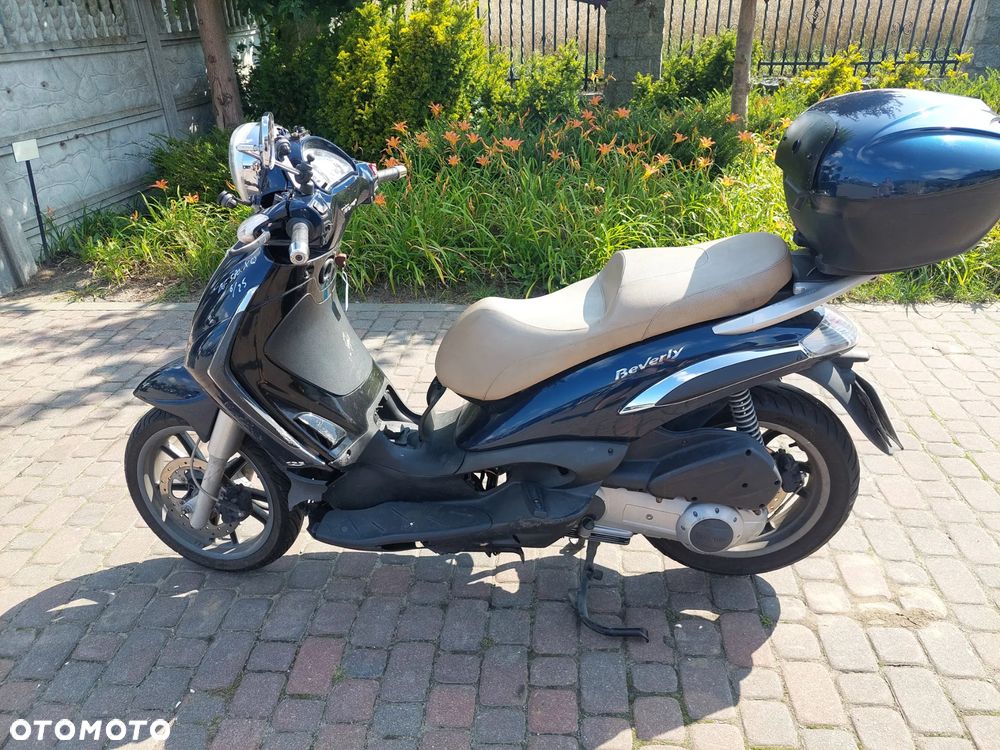 Piaggio Beverly - 2