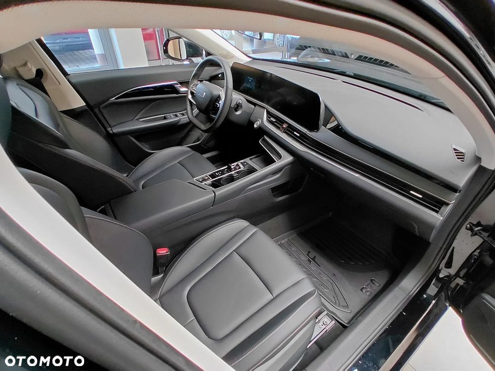 Bestune B70 2.0T Elegance - 12